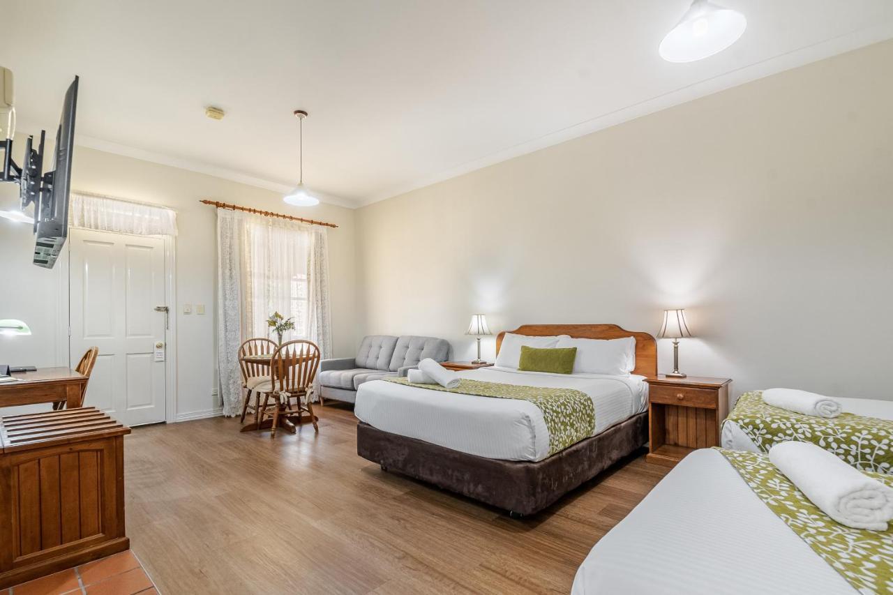 Ballina Heritage Inn エクステリア 写真